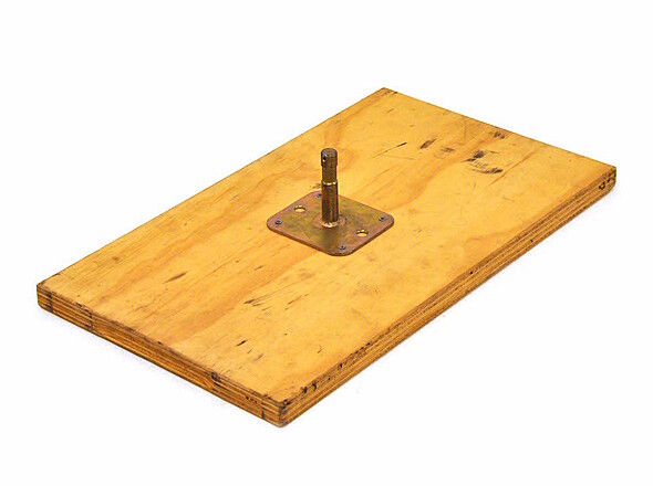 Pigeon Plate/Beaver Board (Pancake w/ Baby Pin)